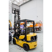 Погрузчик дизельный Yale GDP16VX - изображение 4